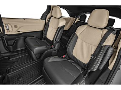 2025 Toyota Sienna Limited 7 Passenger