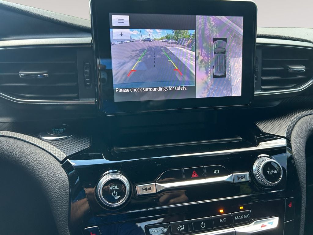 2022 Ford Explorer ST-Line