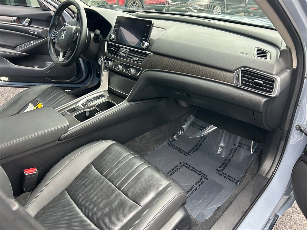 2022 Honda Accord Touring 2.0T