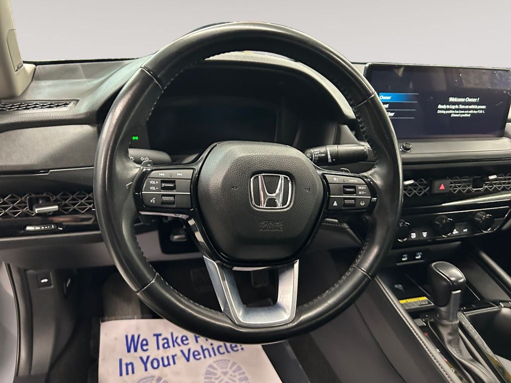 2023 Honda Accord Hybrid Touring w/o BSI