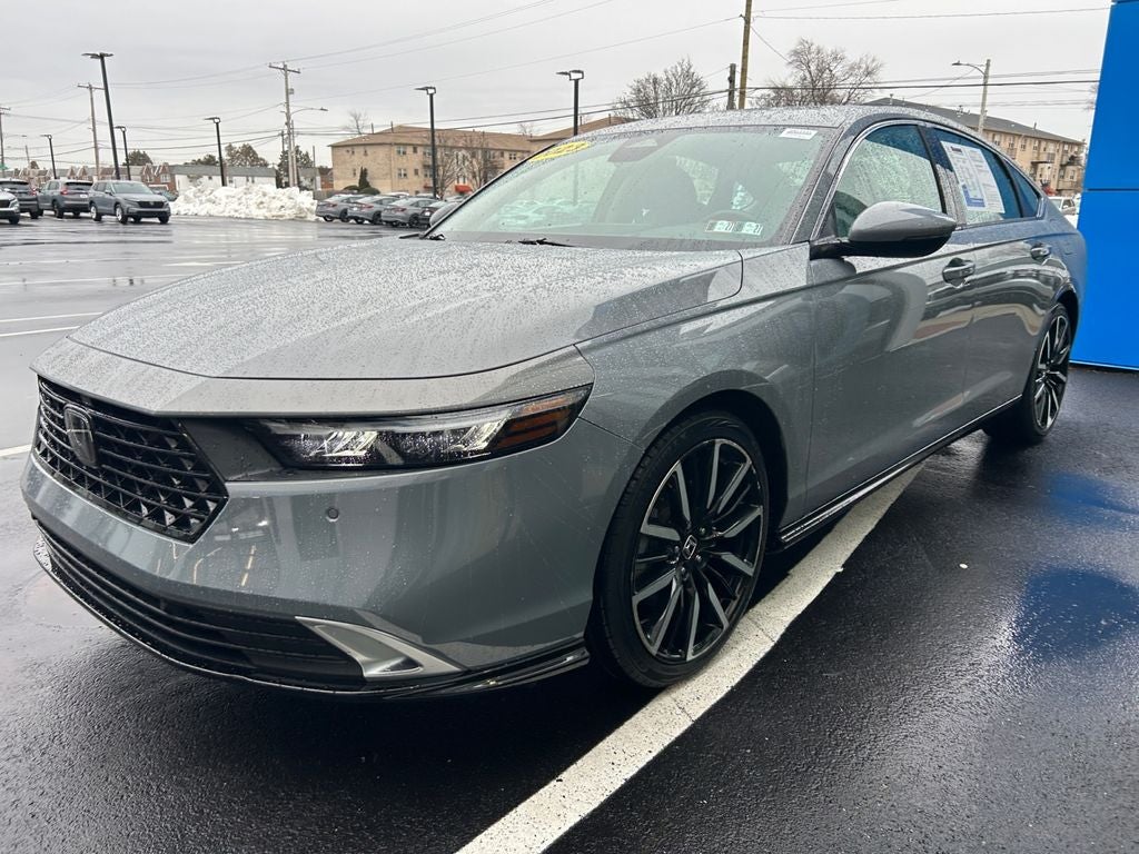 2023 Honda Accord Hybrid Touring w/o BSI