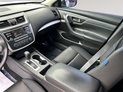 2016 Nissan Altima 2.5 SR