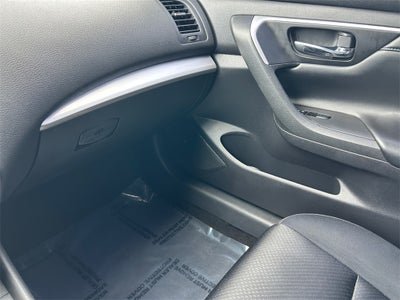 2016 Nissan Altima 2.5 SR