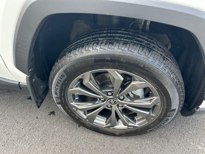 2024 Toyota RAV4 Hybrid XLE Premium