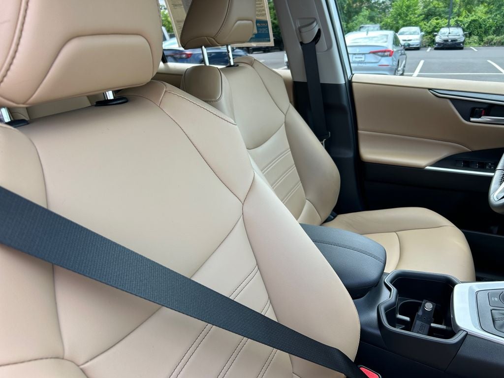 2024 Toyota RAV4 Hybrid XLE Premium