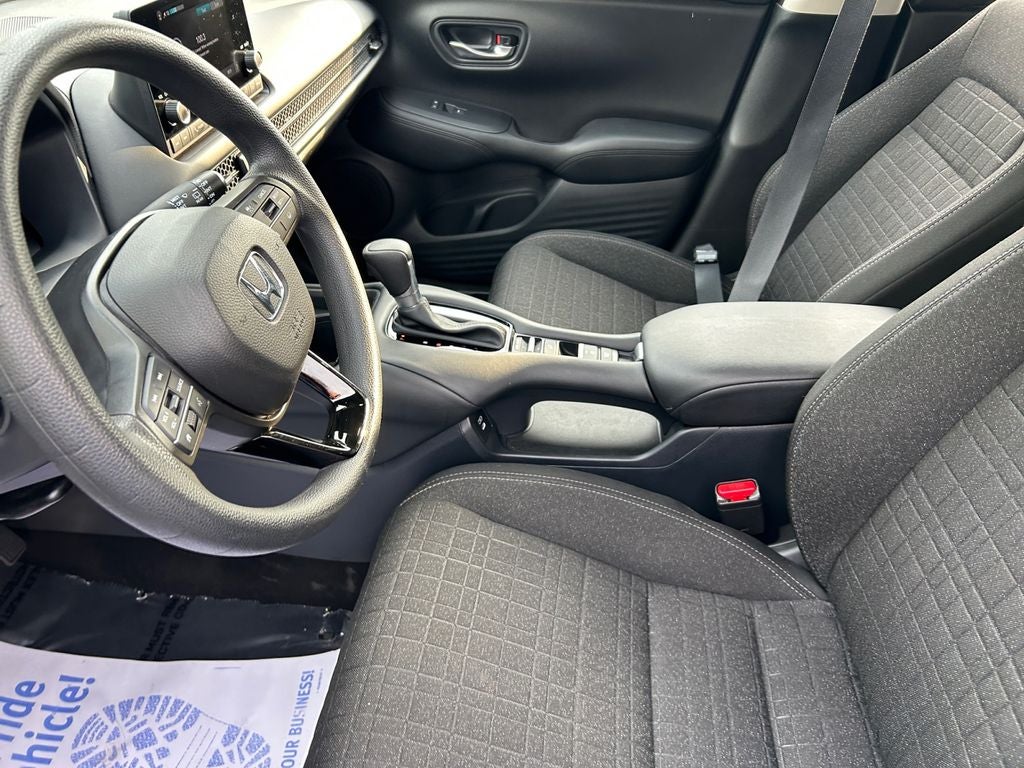 2025 Honda HR-V LX