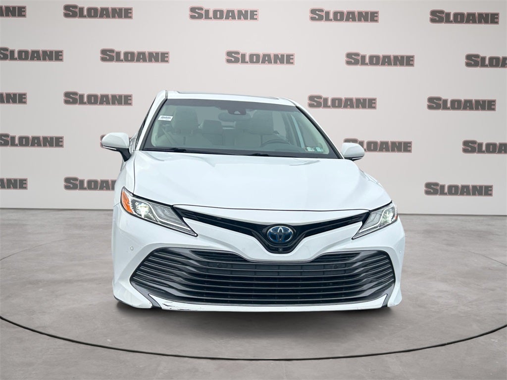 2019 Toyota Camry Hybrid XLE