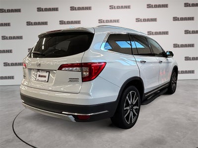 2022 Honda Pilot Touring 7 Passenger