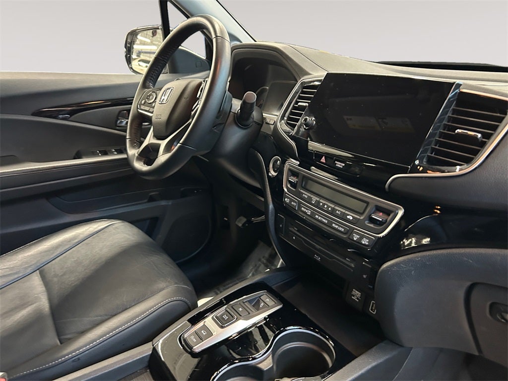 2022 Honda Pilot Touring 7 Passenger
