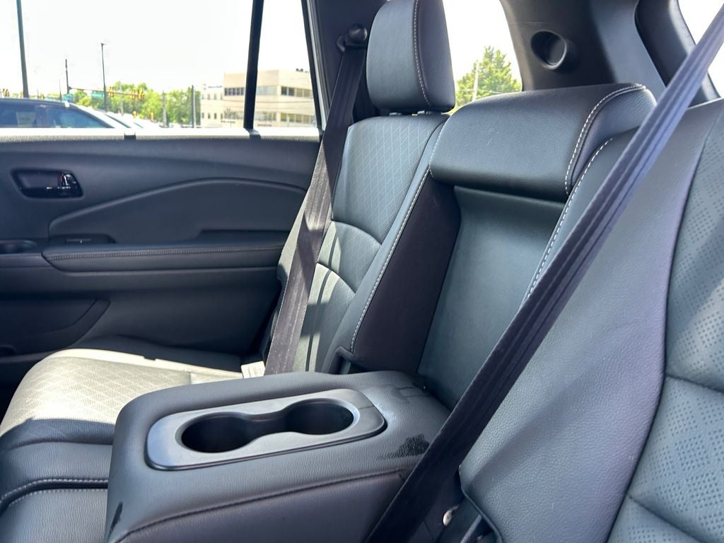 2023 Honda Passport Elite