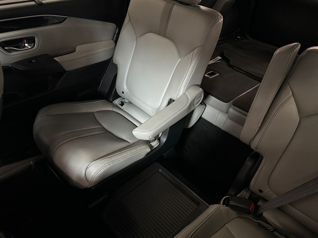 2023 Honda Pilot EX-L 7 Passenger