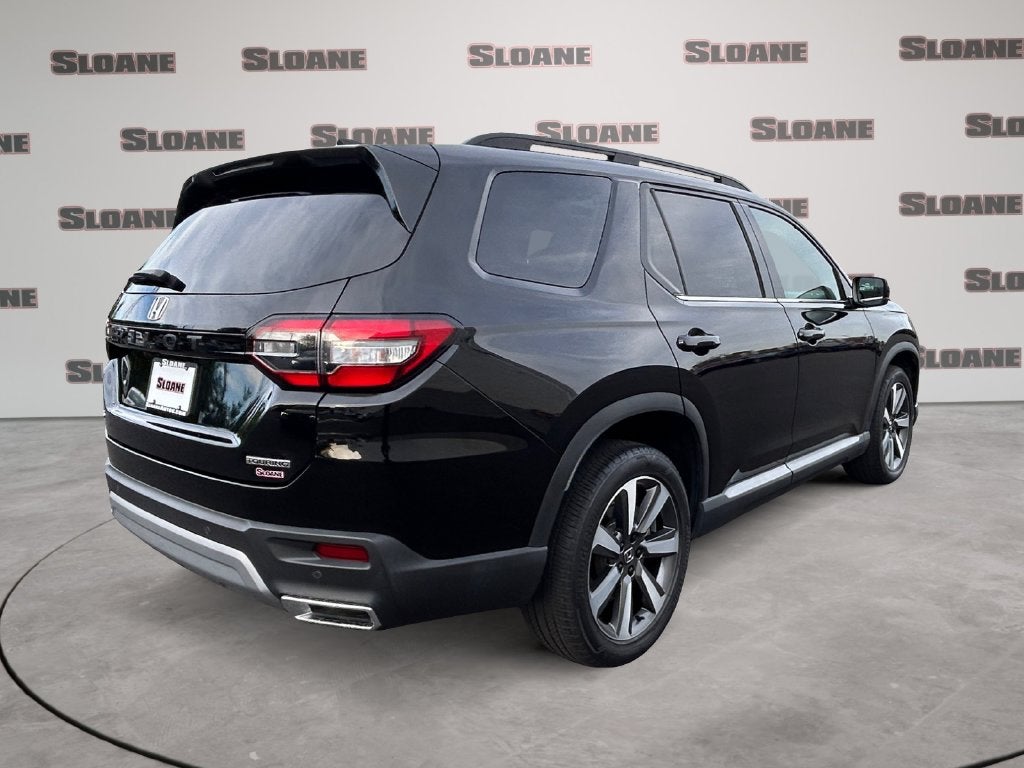 2024 Honda Pilot Touring