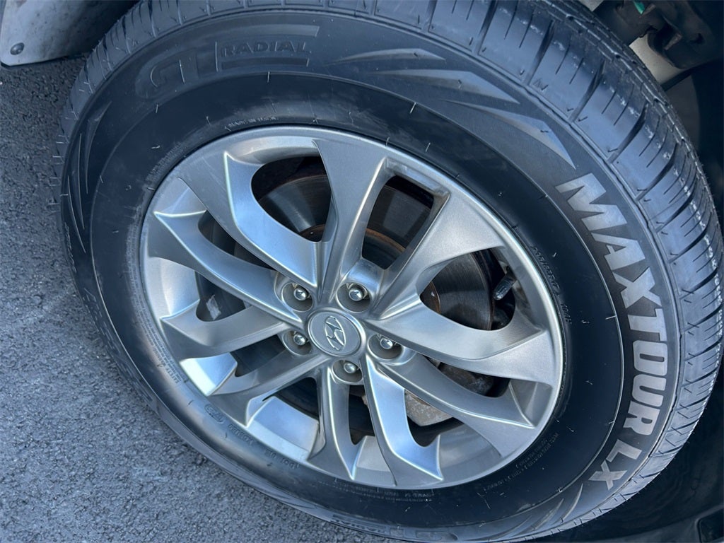 2020 Hyundai Santa Fe SE