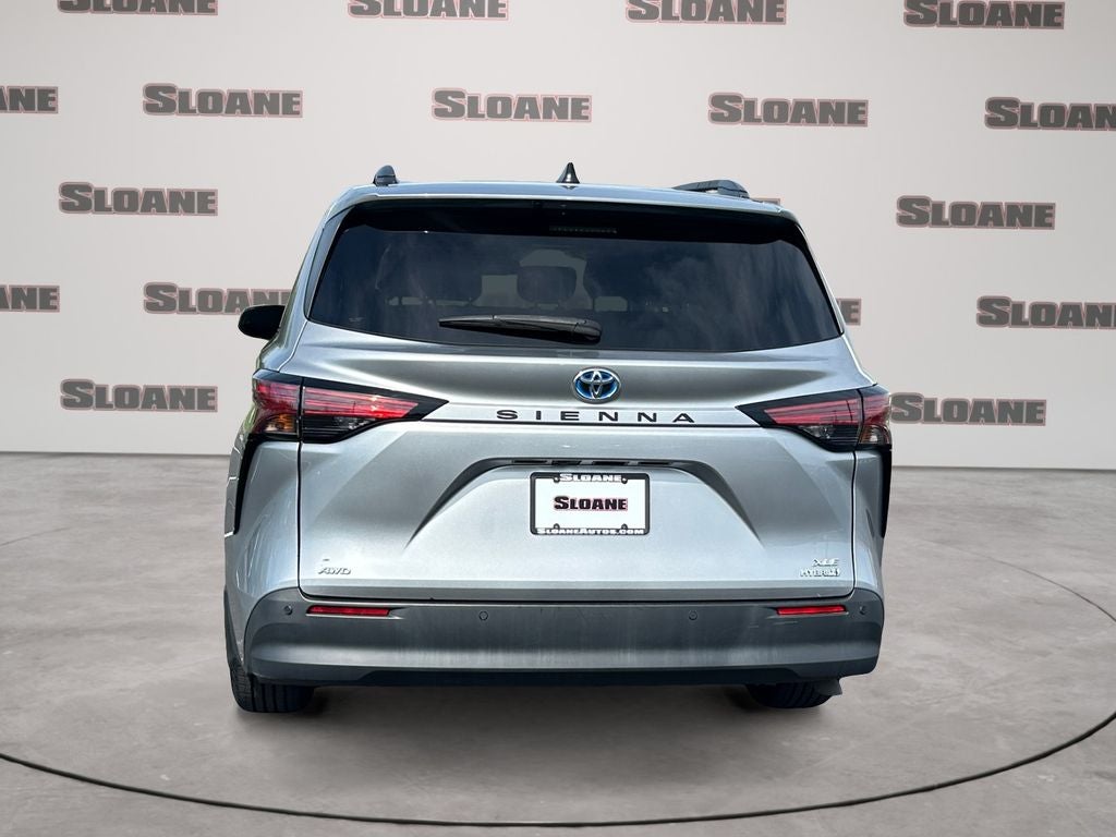 2022 Toyota Sienna XLE 7 Passenger
