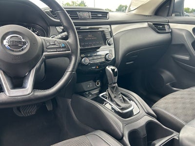 2020 Nissan Rogue Sport SV