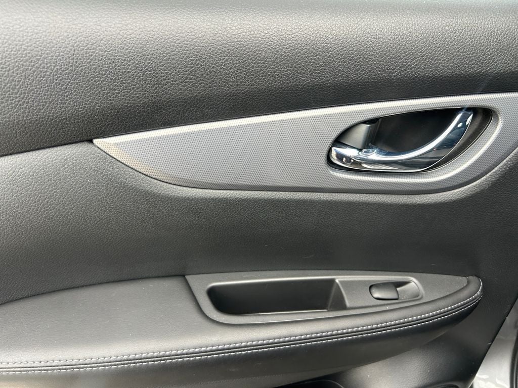 2020 Nissan Rogue Sport SV