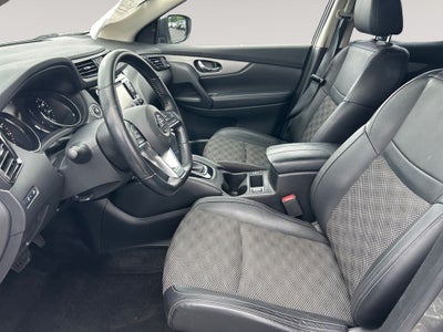 2020 Nissan Rogue Sport SV