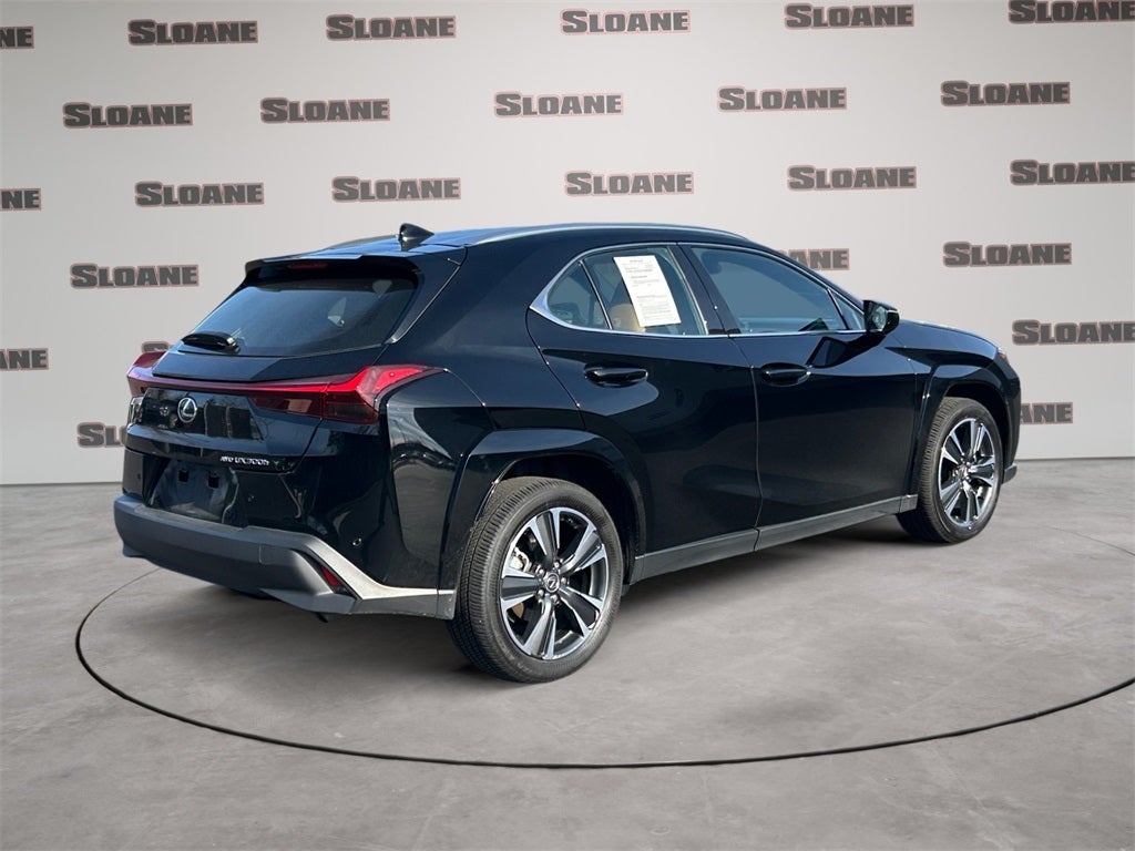 2025 Lexus UX 300h Premium