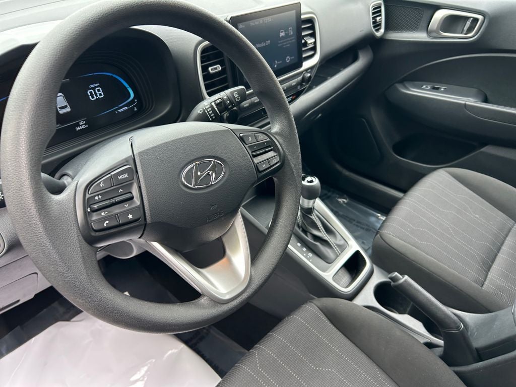 2023 Hyundai Venue SE