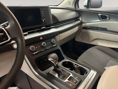 2022 Kia Carnival LX