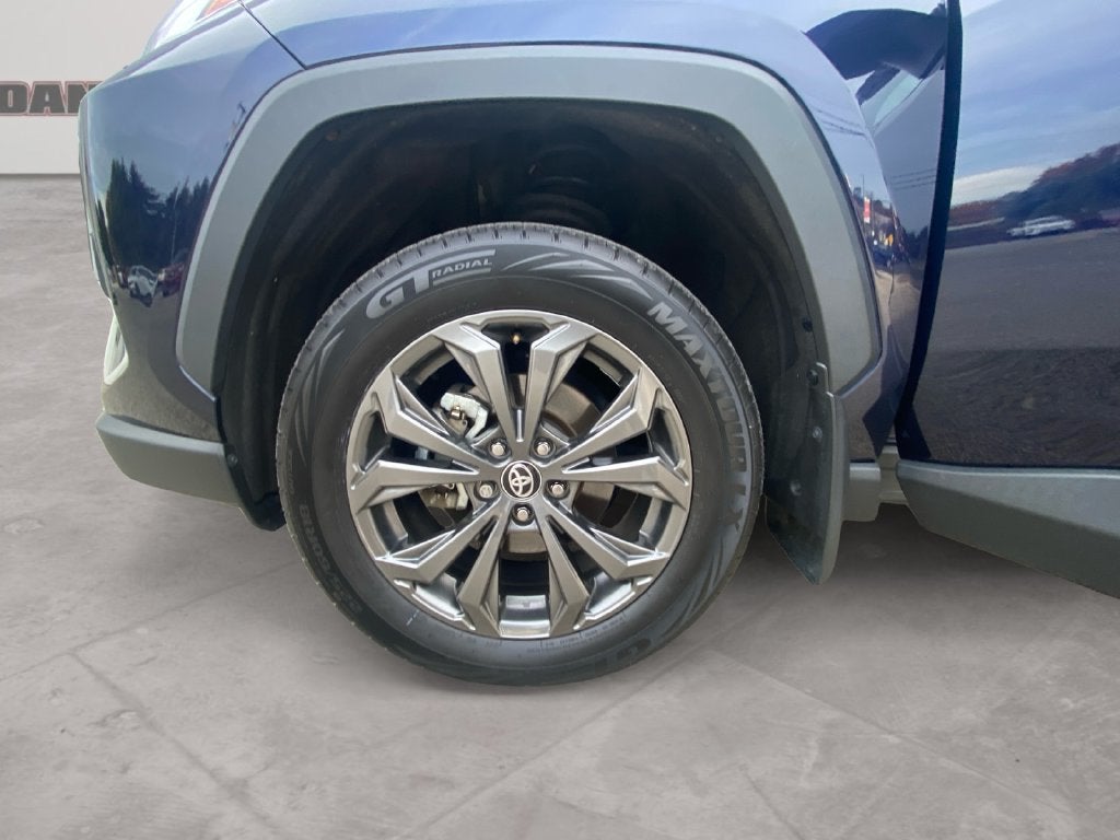 2024 Toyota RAV4 Hybrid XLE Premium