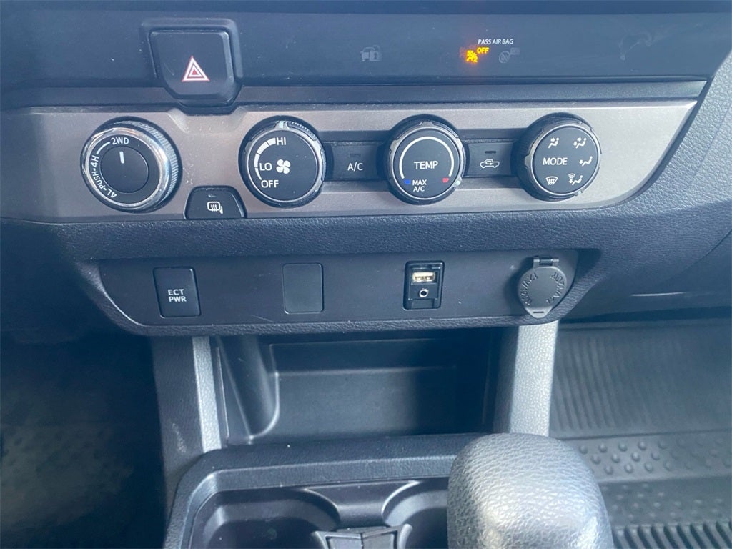 2019 Toyota TACOMA SR SR5 V6