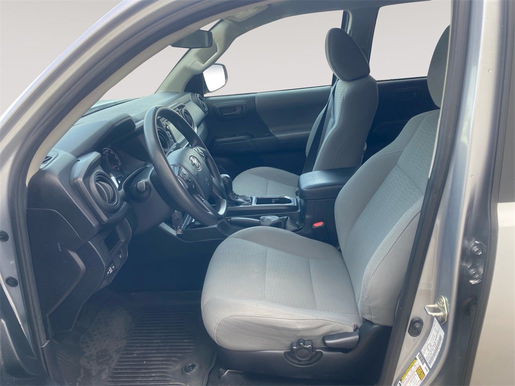 2019 Toyota TACOMA SR SR5 V6