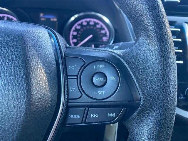 2019 Toyota CAMRY LE