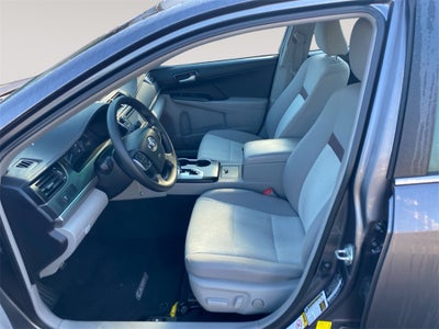 2014 Toyota CAMRY SE