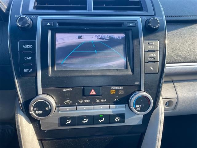 2014 Toyota CAMRY SE