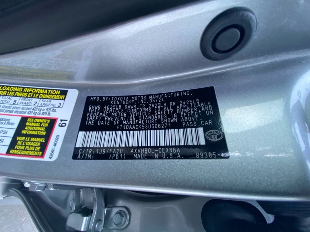 2025 Toyota CAMRY LE