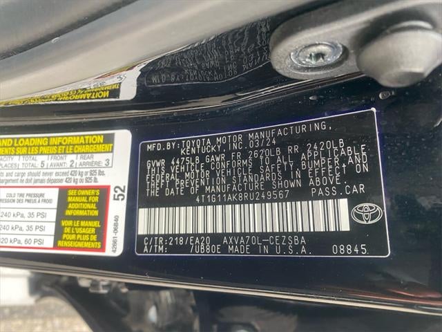 2024 Toyota CAMRY SE