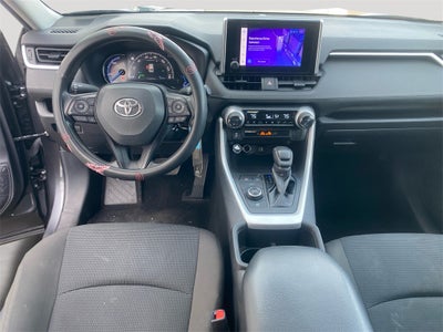 2023 Toyota RAV4 HYBRID LE