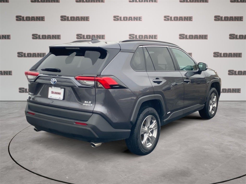 2024 Toyota RAV4 HYBRID XLE