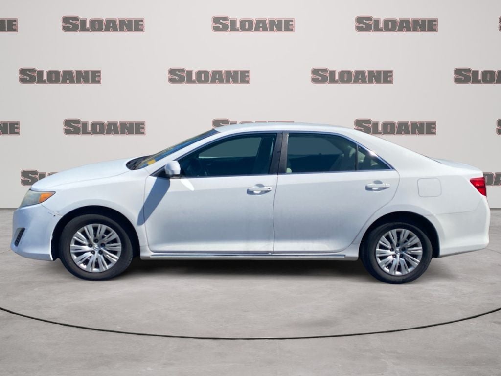 2013 Toyota CAMRY LE
