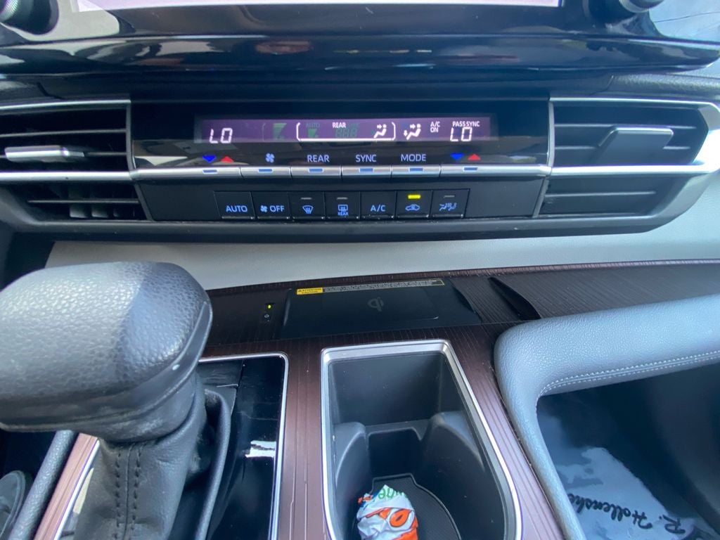 2023 Toyota SIENNA LE LE 8 Passenger