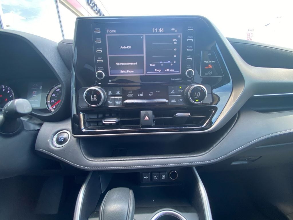2020 Toyota Highlander L