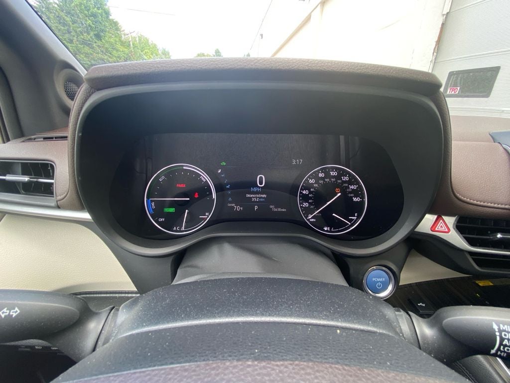 2023 Toyota Sienna Platinum 7 Passenger