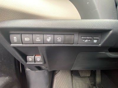 2023 Toyota Sienna Platinum 7 Passenger