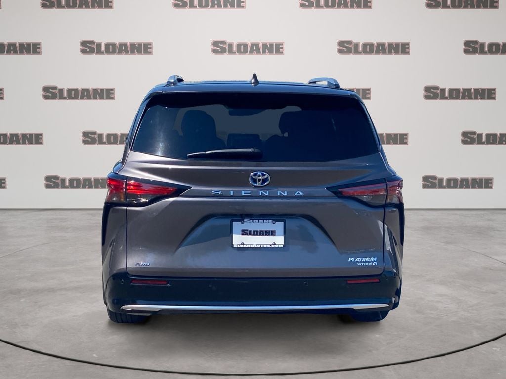 2023 Toyota Sienna Platinum 7 Passenger