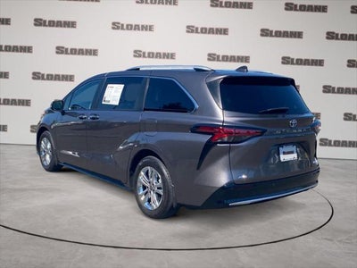 2023 Toyota Sienna Platinum 7 Passenger