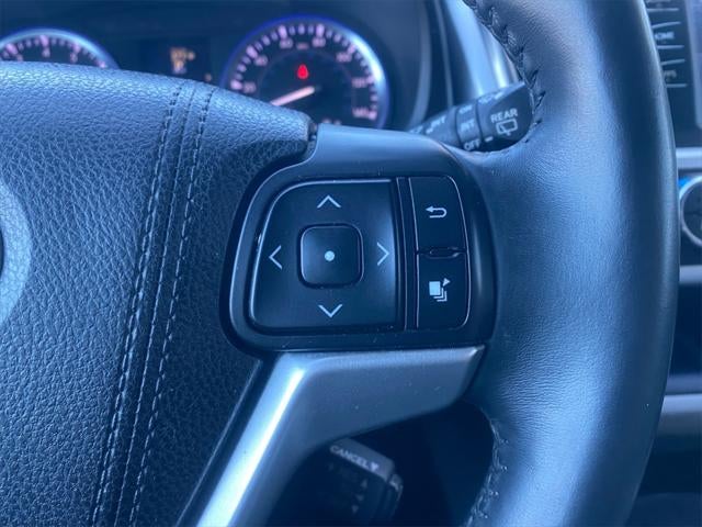 2016 Toyota HIGHLANDER XLE V6