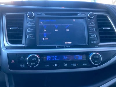 2016 Toyota HIGHLANDER XLE V6