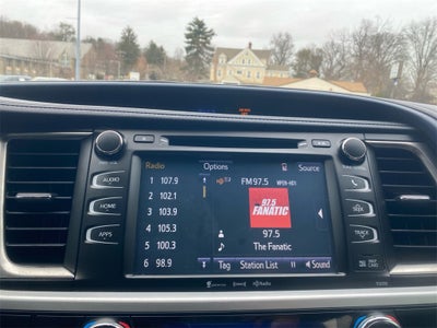 2019 Toyota HIGHLANDER XLE