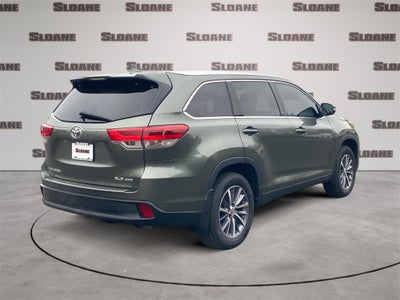 2019 Toyota HIGHLANDER XLE