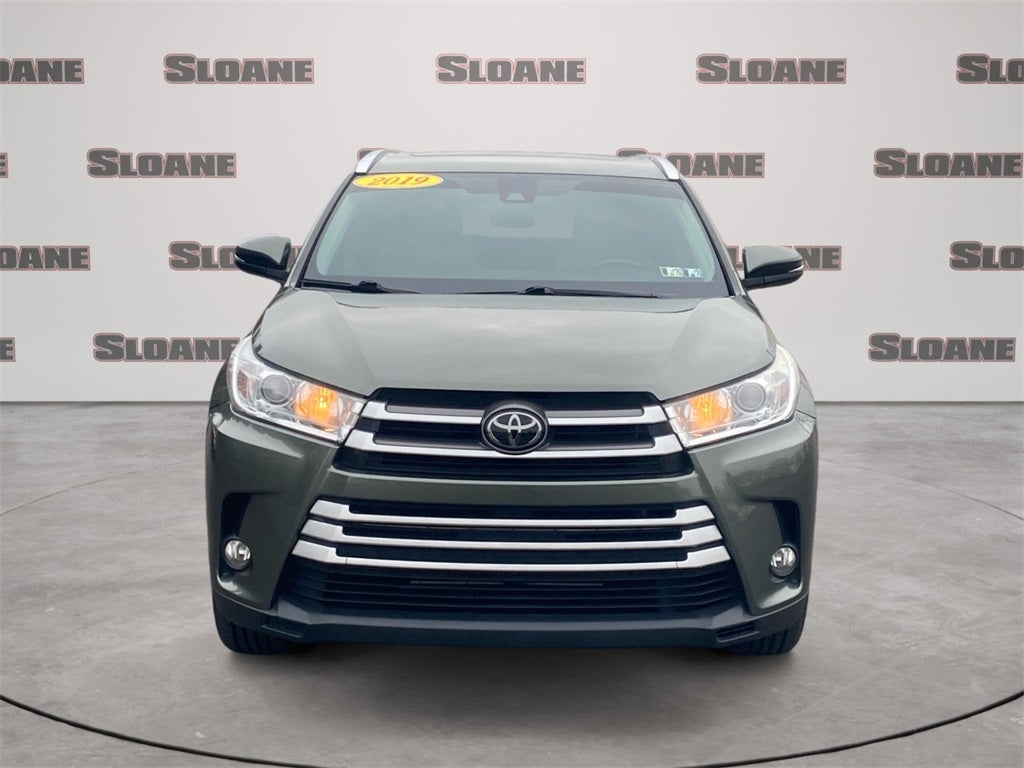 2019 Toyota HIGHLANDER XLE