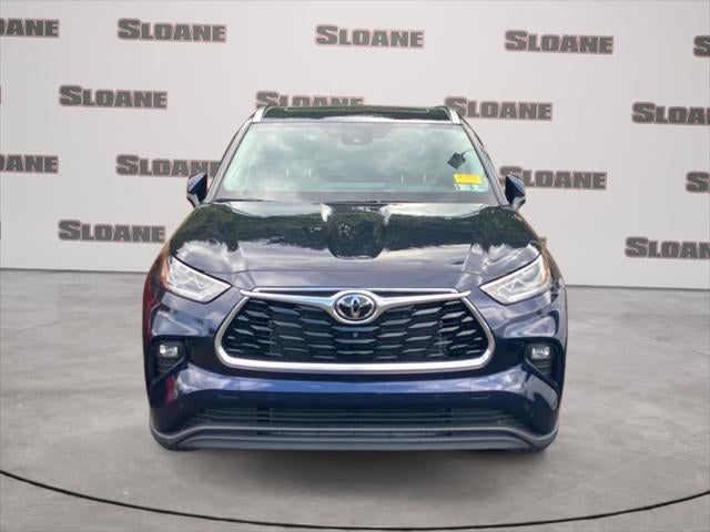 2025 Toyota HIGHLANDER Limited