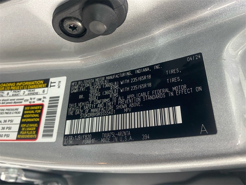 2024 Toyota HIGHLANDER LE