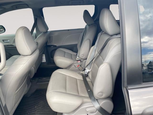 2019 Toyota SIENNA XLE 3.5L XLE 7 Passenger
