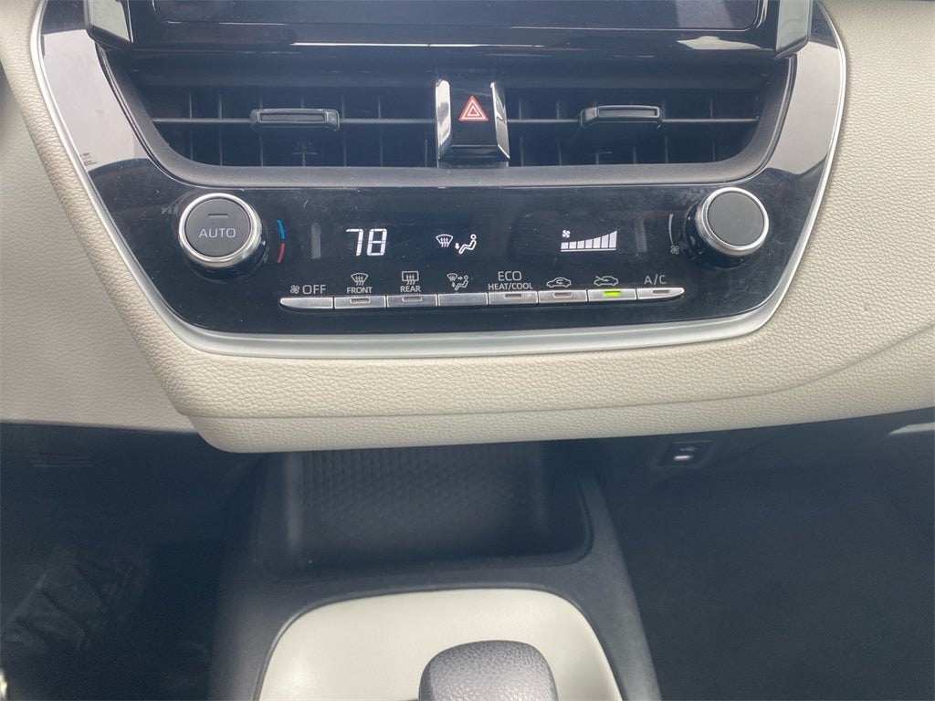 2023 Toyota COROLLA LE